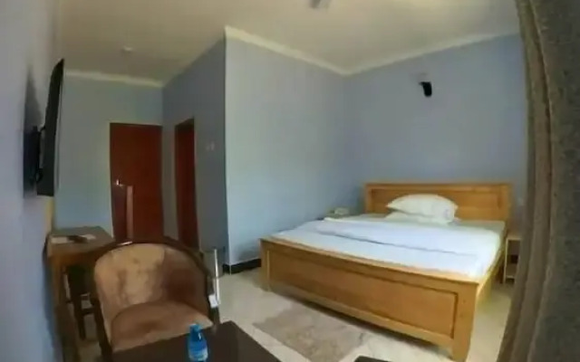 Hideway Resort
