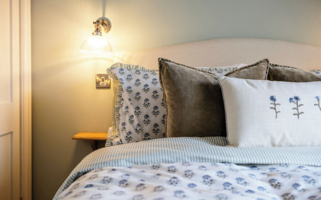 Beautiful 2 BD Home in The Cotswolds