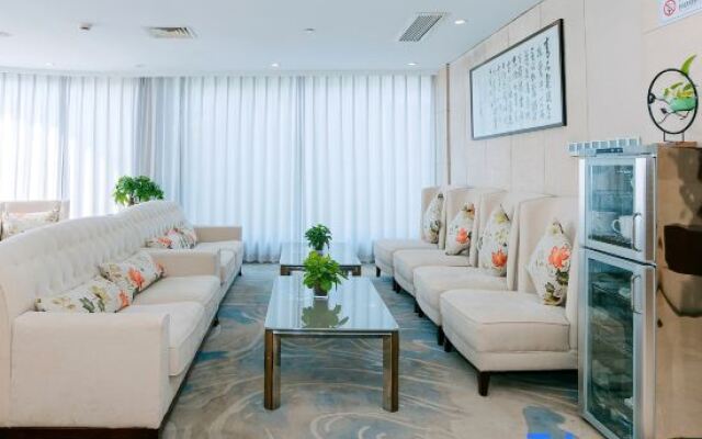 Yangzhou Slender West Lake Wisteria Hotel