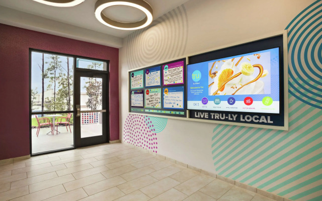 Tru by Hilton Longview