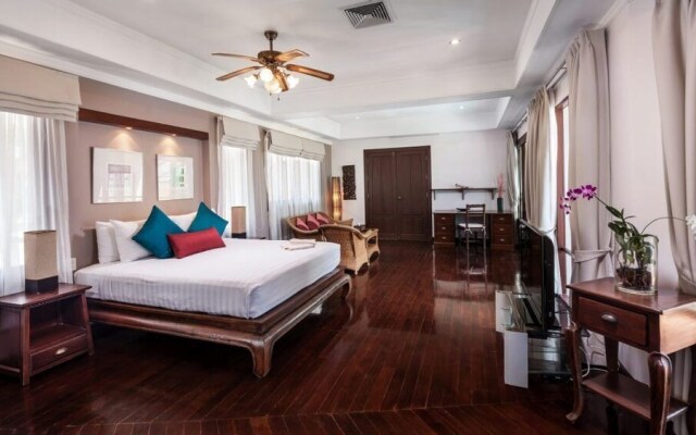 Grand Sea View 5BR Villa Sukadara Patong