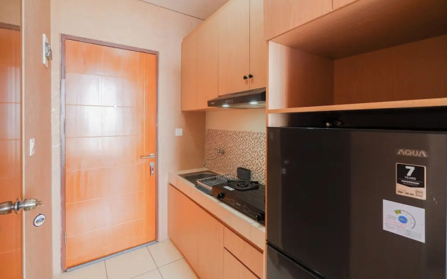 Comfortable And Well Furnished Studio Dave Apartment