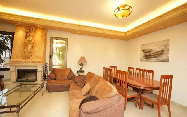 Sahel Alma Luxurious 3 Bdrm With a Garden