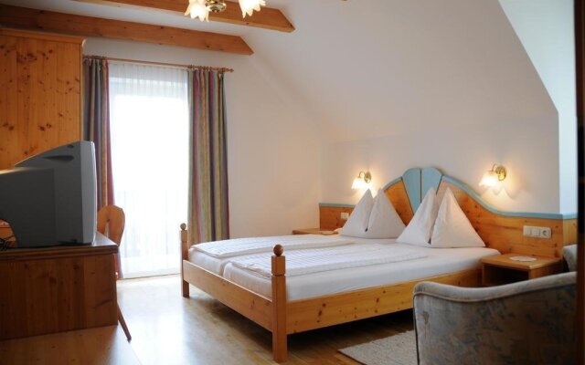 Der Ponyhof Familienhotel & Reitstall