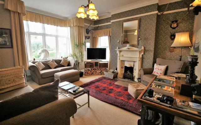 Marston Lodge Hotel