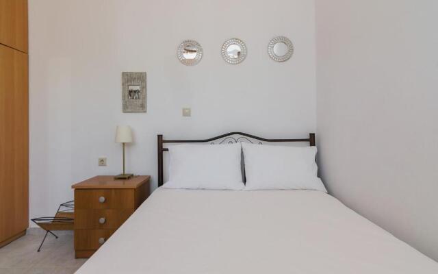 Stavros Hideaway 2 bedroom 6 persons house.