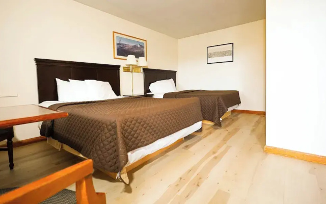 Chatham Travel Lodge