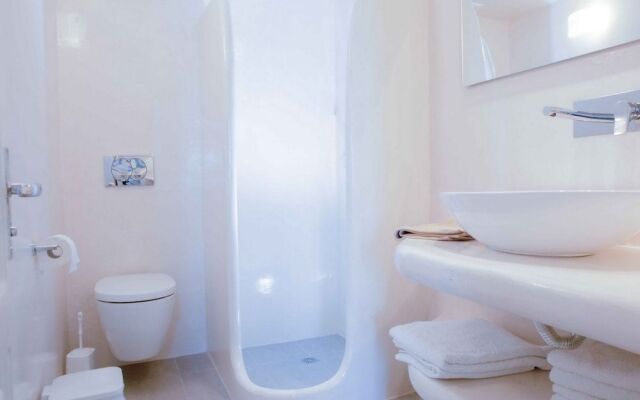 Centrio Fira Suites