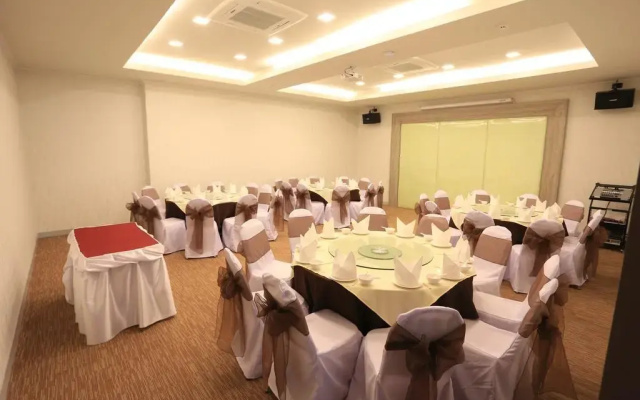 Bright Hotel