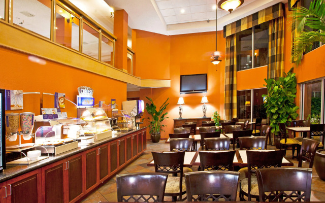 Holiday Inn Express Clearwater East - Icot Center by IHG