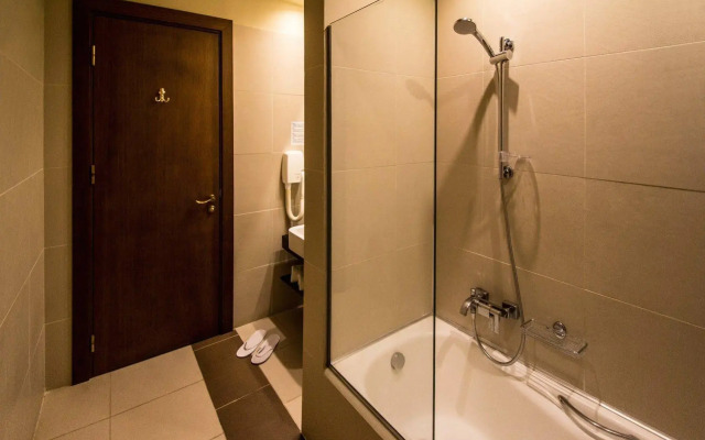 Mabely Grand Hotel