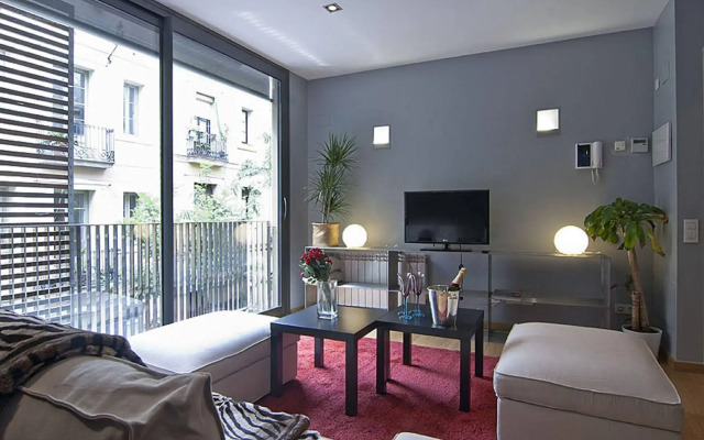 MSB Gracia Pool Terrace Center