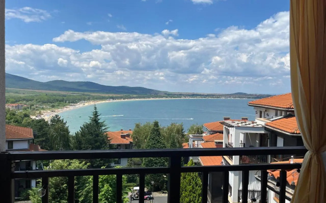 Sunset Studio Santa Marina