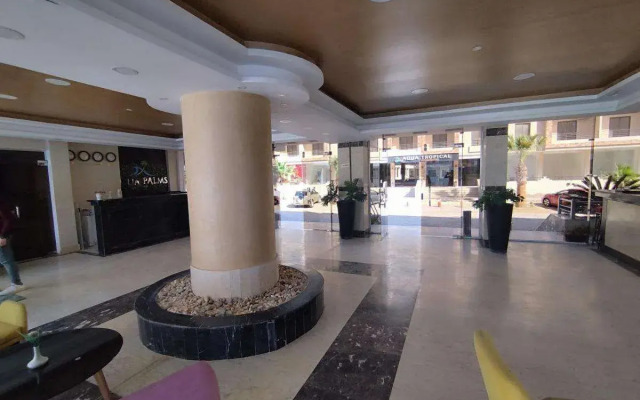 Aqua Palms Swim Up Apartments