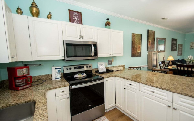 Magnolia Place 4789-103