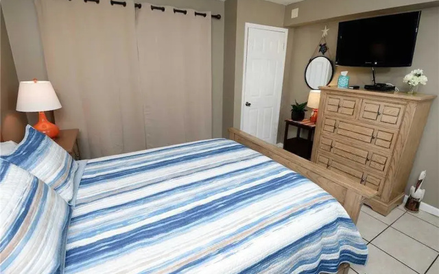 Regency Towers 624 - Three Bedroom Condo