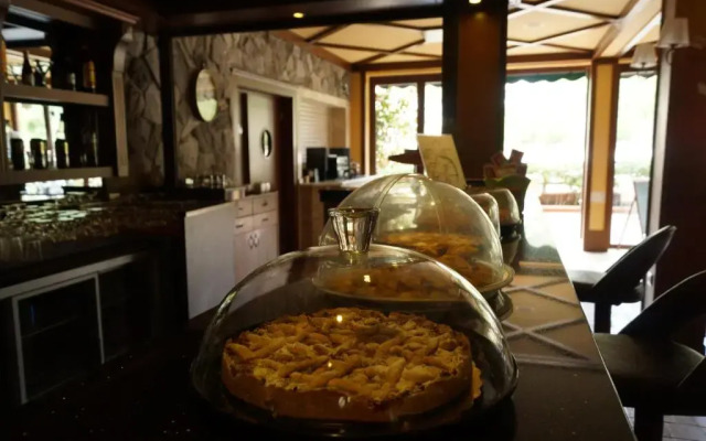 Padok Premium Hotel and Stables