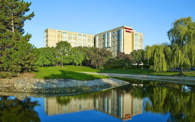 Sheraton Suites Chicago Elk Grove