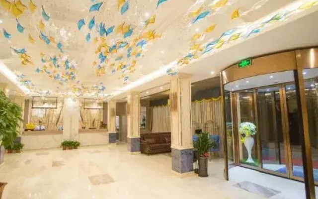 HanTing Premium Hotel (Fuzhou Haixia C&E Center)