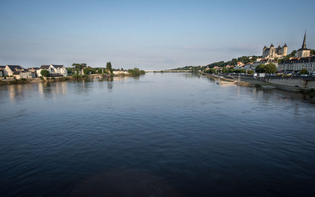 Mercure Bords De Loire Saumur