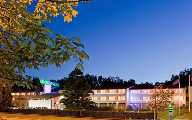 Hotel ibis Styles Macon Saint Albain La Salle