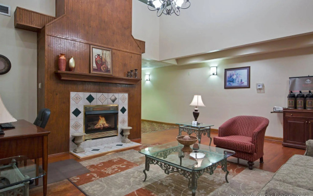 Country Inn & Suites by Radisson, Lumberton, NC