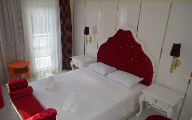 Golden Beach Resort & Spa