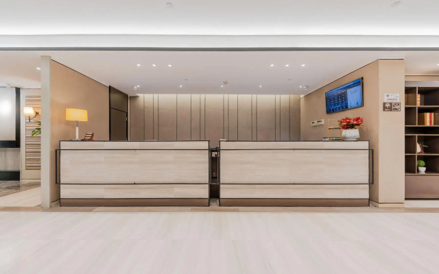 Homeinn Plus Hotel (Hangzhou West Lake Lakeside Wushan Square Hefang Street)