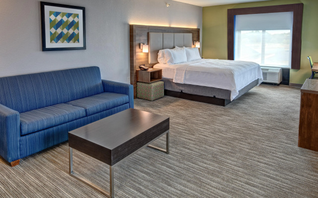 Holiday Inn Express Hotel & Suites Memphis Southwind, an IHG Hotel