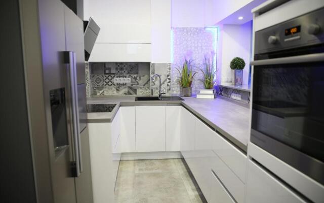 Villa mit Whirlpool für 32 Per