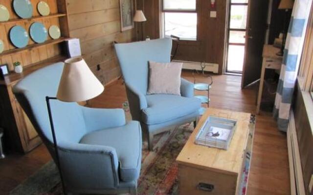 Woodbound Inn
