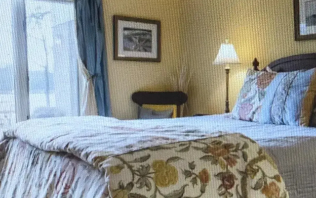 Laurel Grove Inn on the South