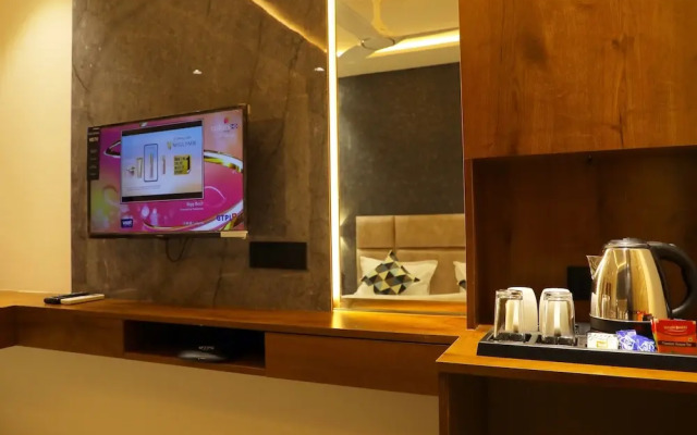 The Sky Imperial Hotel Sugam