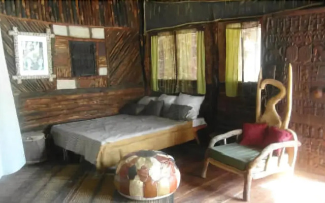 Akine Dyioni Lodge