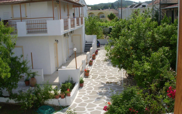 Likourgos Beach