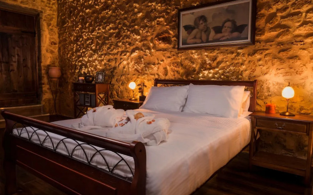 Villa Malaxa and Suites