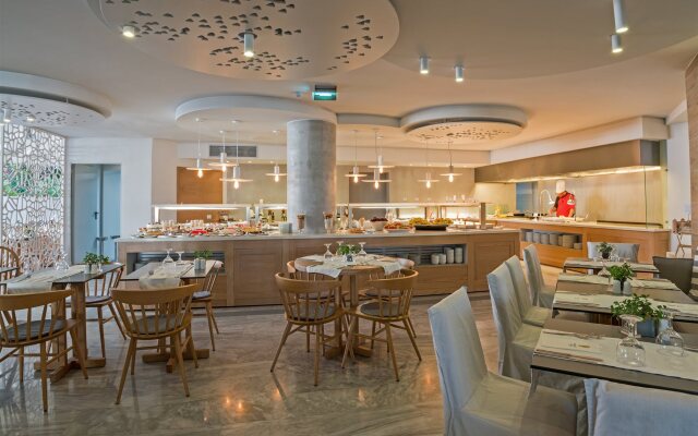 Nefeli Hotel