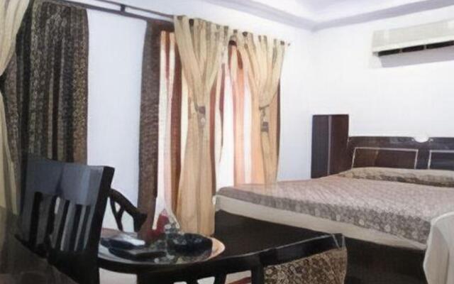 Hotel Rajmandir
