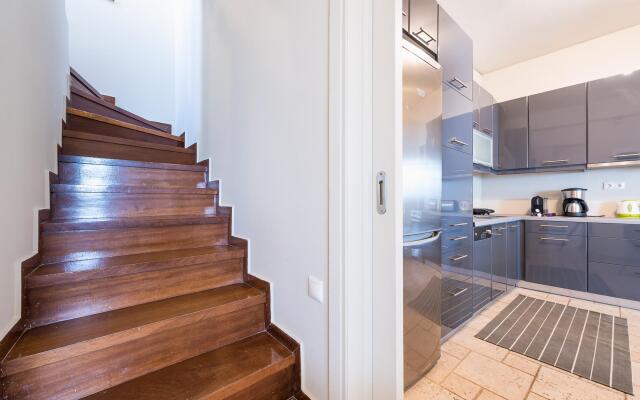 Luxury Home With Jacuzzi and Spectacular Sea Views for 8 Guests