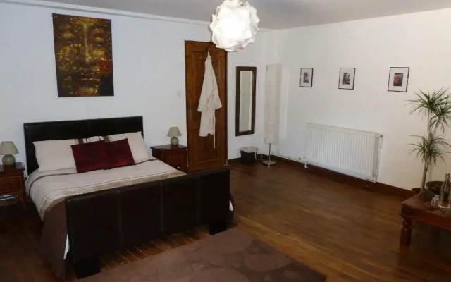 Chaillac Bed & Breakfast