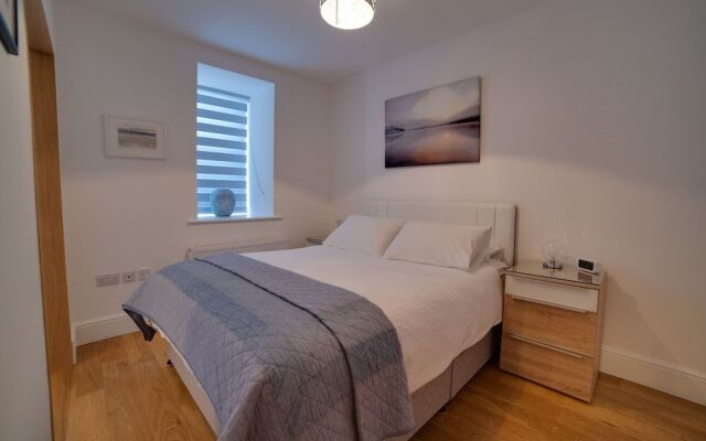 Cs Serviced Apartments