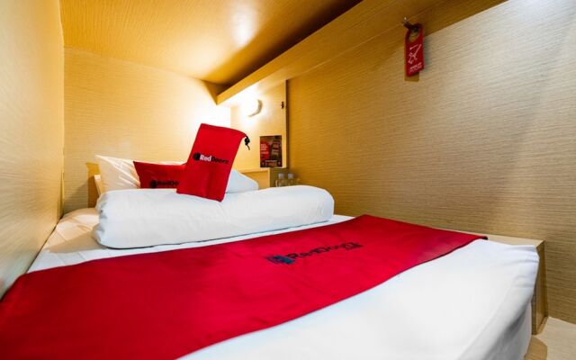 Reddoorz Hostel @ Pod House Makassar