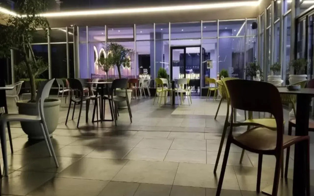 Vh Belmond Durres Hotel & Beach Side
