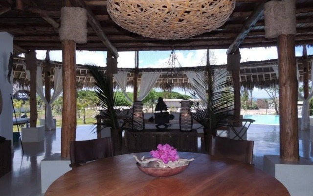 Leopard Point Luxury Beach Resort & Spa