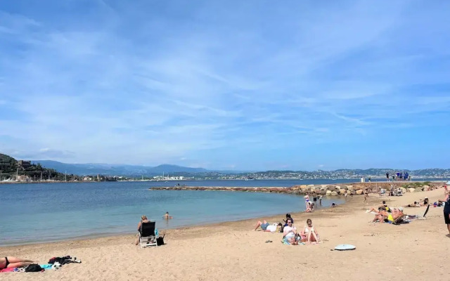 3 Bedr Appartment Beach Acces Theoule