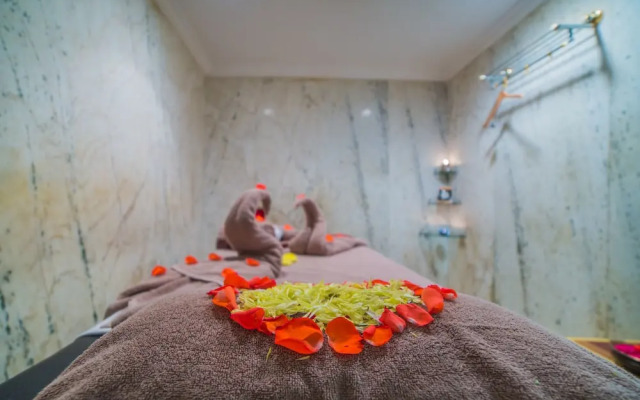 Hotel Sitara Grand Banjara Hills