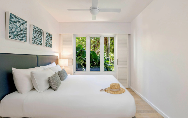 Peppers Beach Club – Guest Rooms – Port Douglas