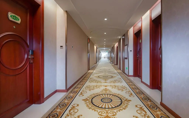 Vienna Hotel (Zhongshan Ancient Town Center)