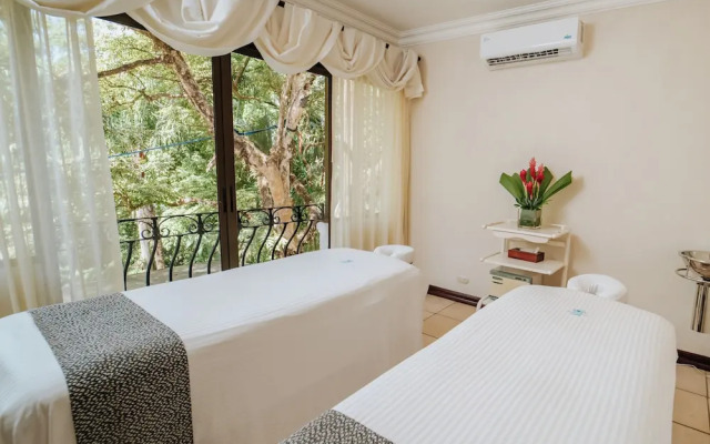 Vista Suites at Parador