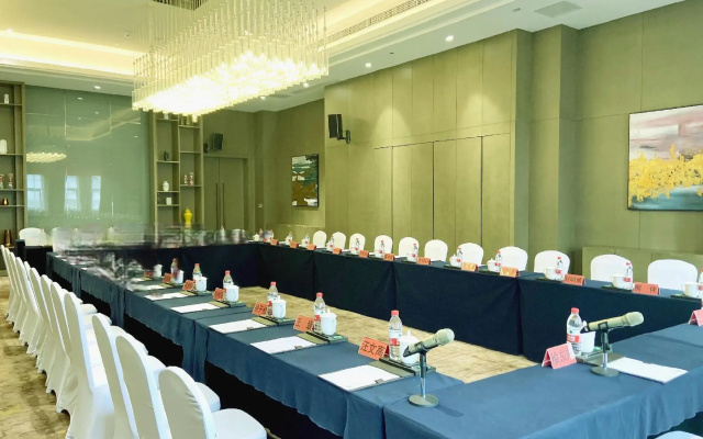 Grand New Century Hotel